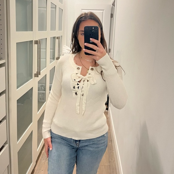 Lovestitch sweater - Picture 3 of 4